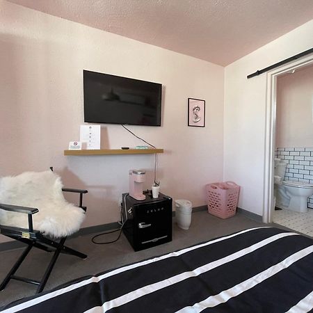 Rainbow Motel Greeley Dış mekan fotoğraf