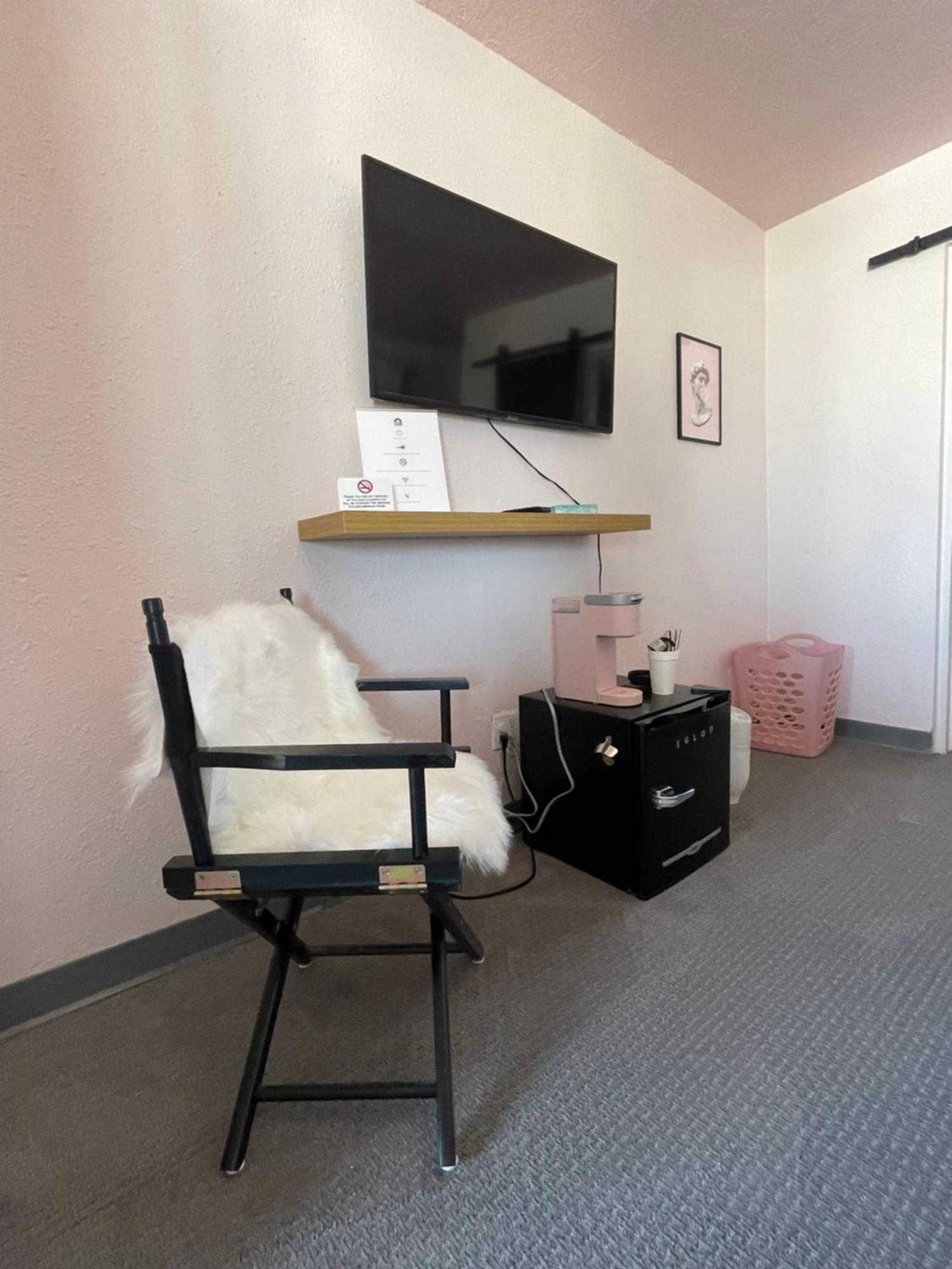 Rainbow Motel Greeley Dış mekan fotoğraf