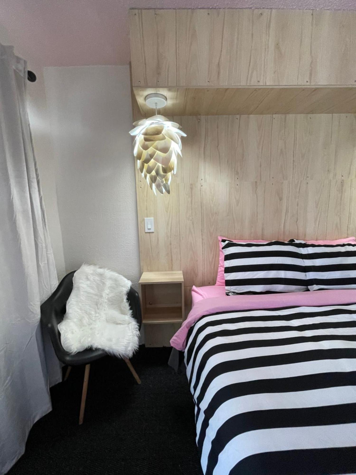 Rainbow Motel Greeley Dış mekan fotoğraf