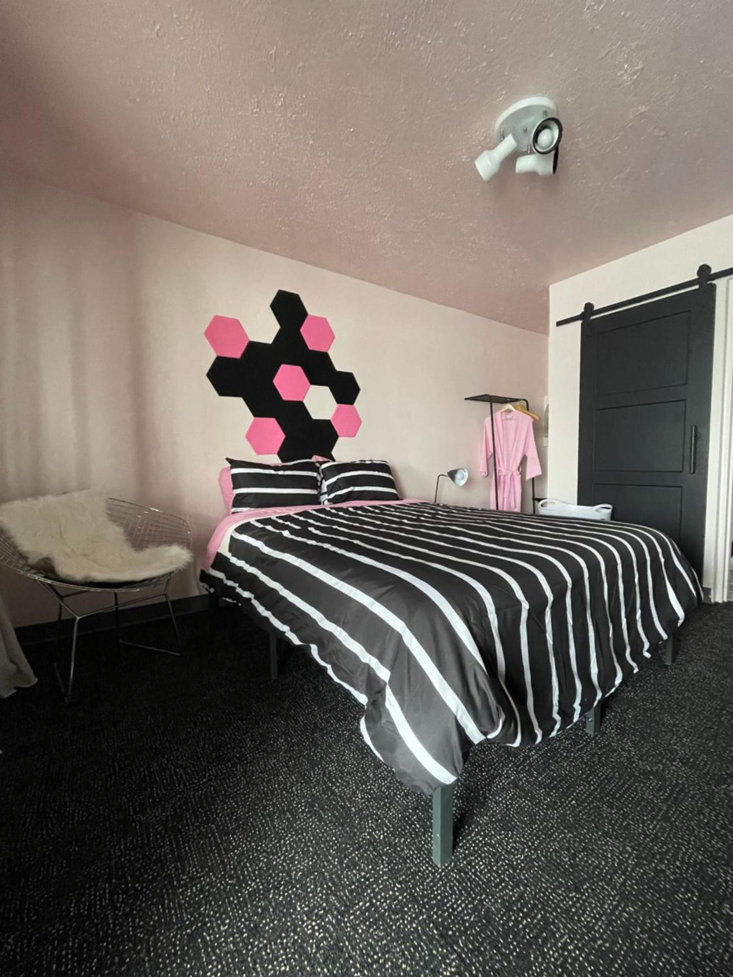 Rainbow Motel Greeley Dış mekan fotoğraf