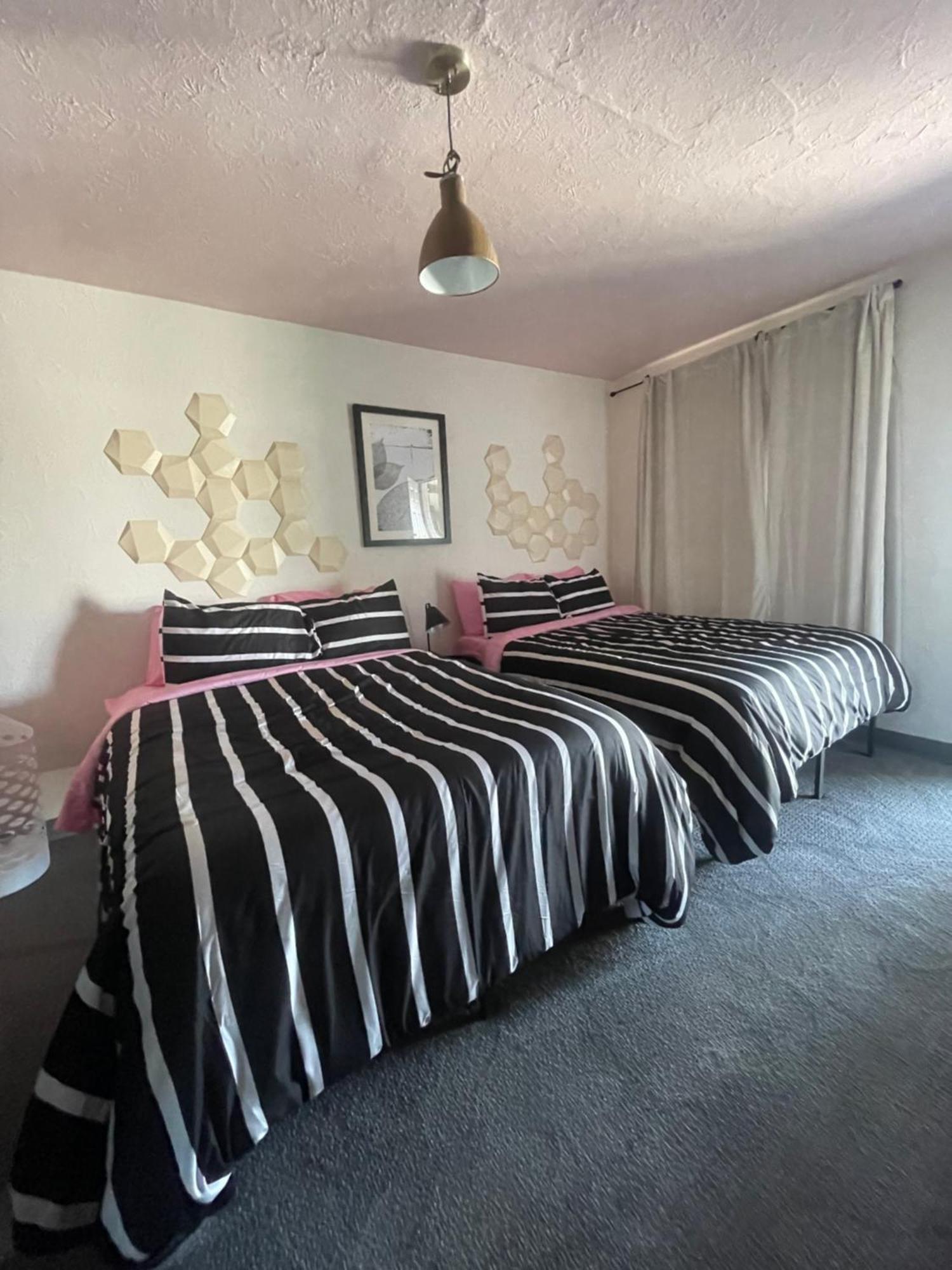 Rainbow Motel Greeley Dış mekan fotoğraf